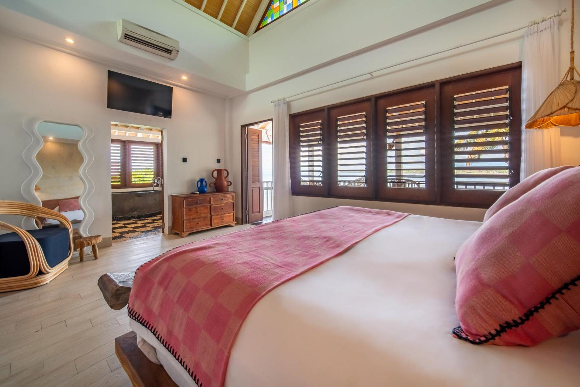 Hotel Bombora Medewi à Pulukan Extérieur photo