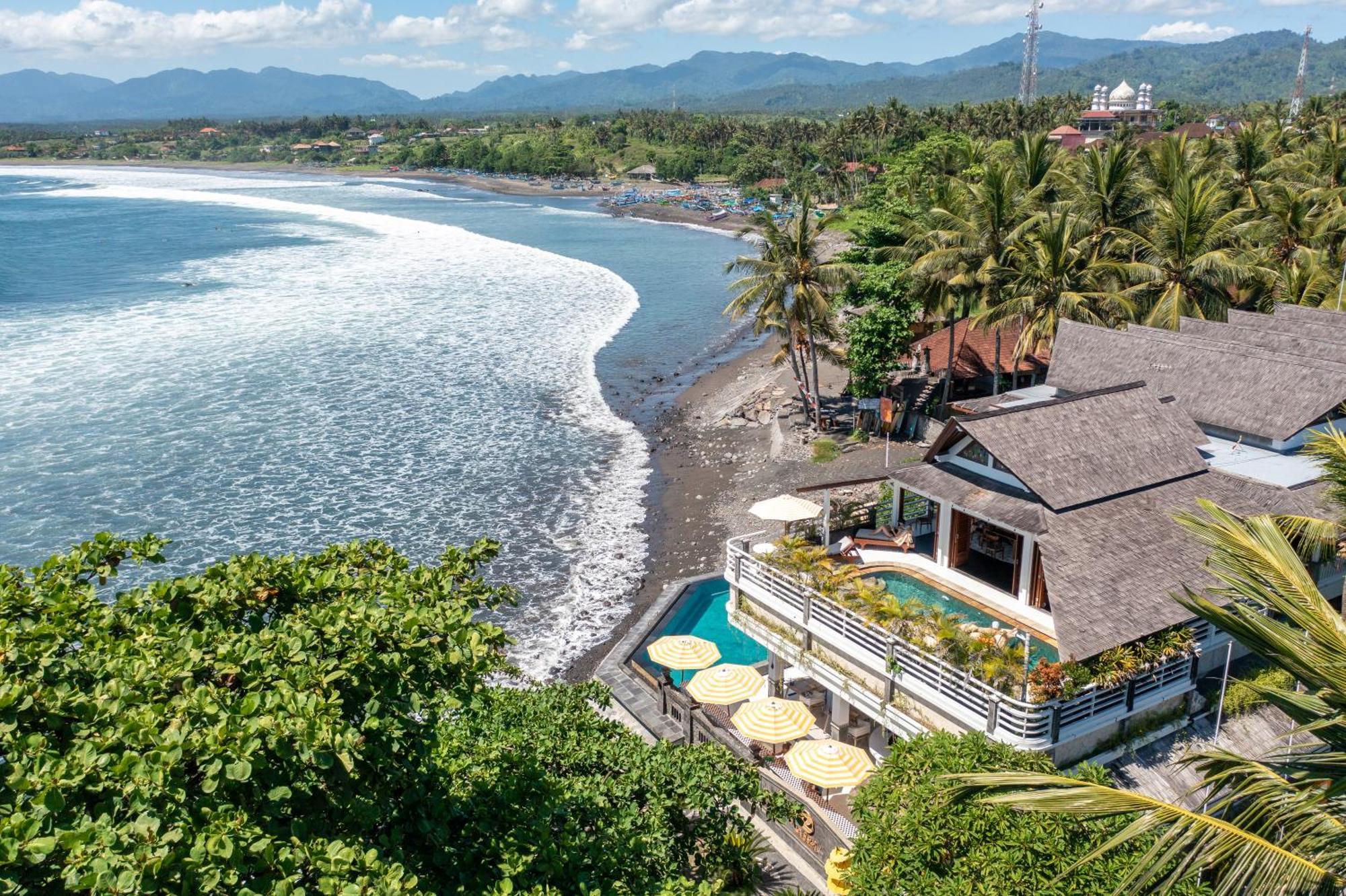 Hotel Bombora Medewi à Pulukan Extérieur photo