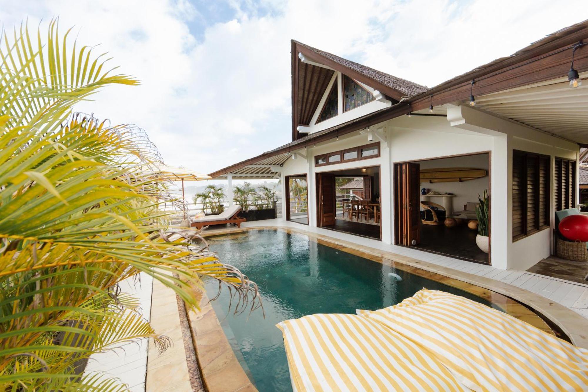 Hotel Bombora Medewi à Pulukan Extérieur photo